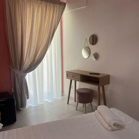 Bed and Breakfast Casa Mia Madama Gaeta Esterno foto